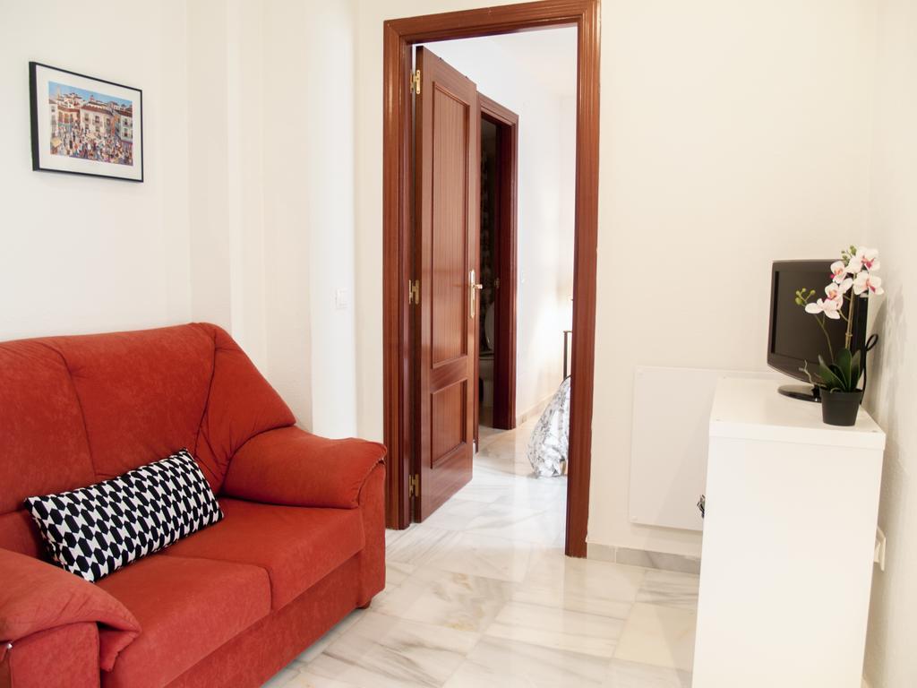 Fan Flat Rosaleda Appartement *